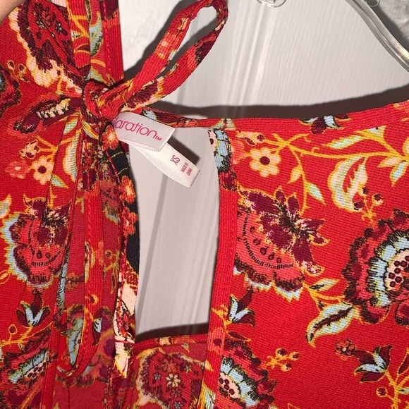 Red flowered maxi dress with open back - Picture 3 of 3